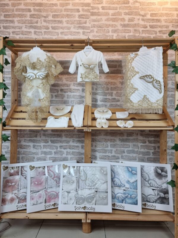 طقم مستشفى مخمل دانتيل ملكي اجنحة 10 قطع