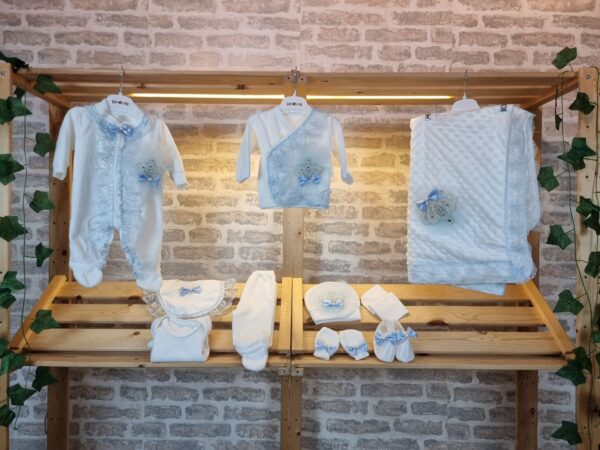 طقم مستشفى مخمل تاج الملك 10 قطع