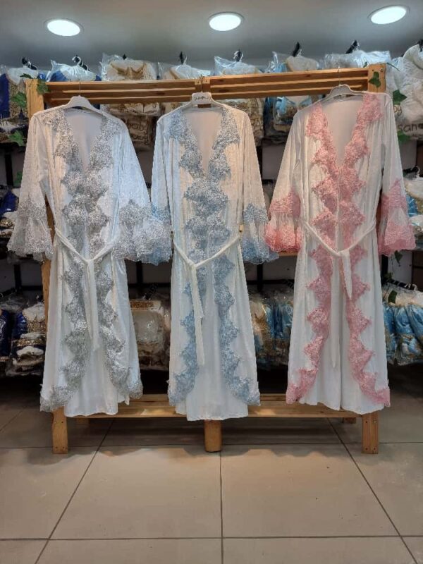 روب الولادة نسائي