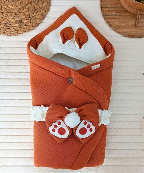 قنداق قطني ناعم مع قبعة موديل ارنب